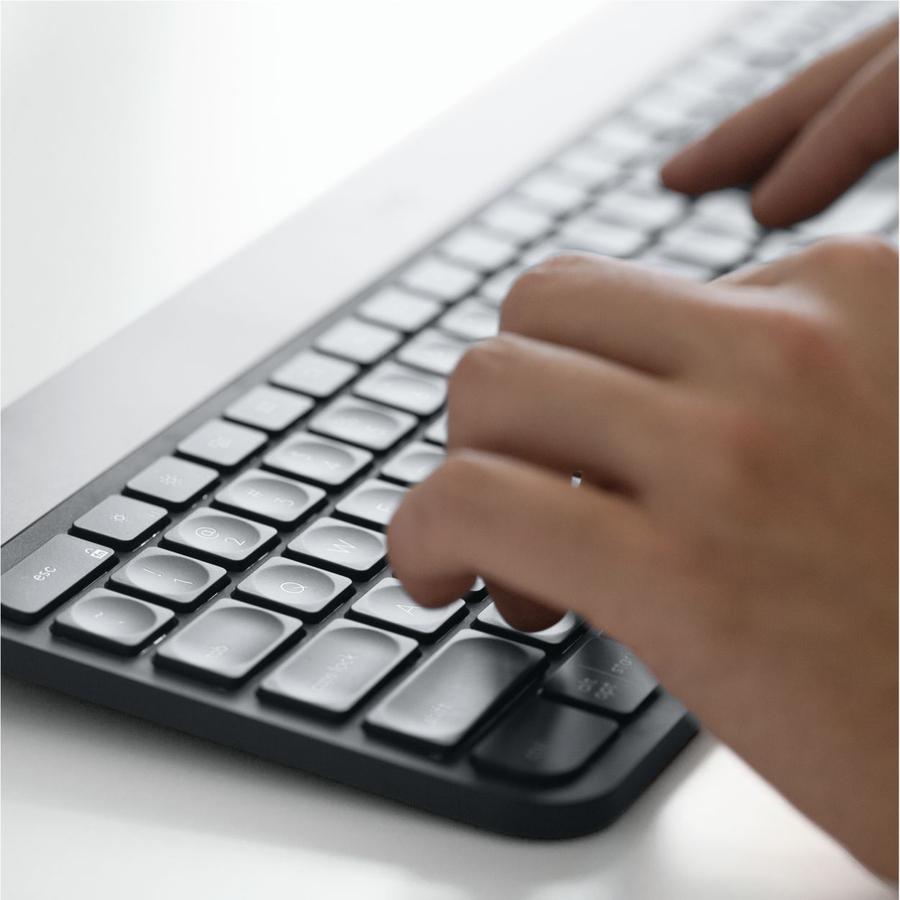 Logitech Advanced Keyboard With Creative Input Dial